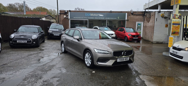 VOLVO V60 2.0 Momentum Plus D4 (2018)