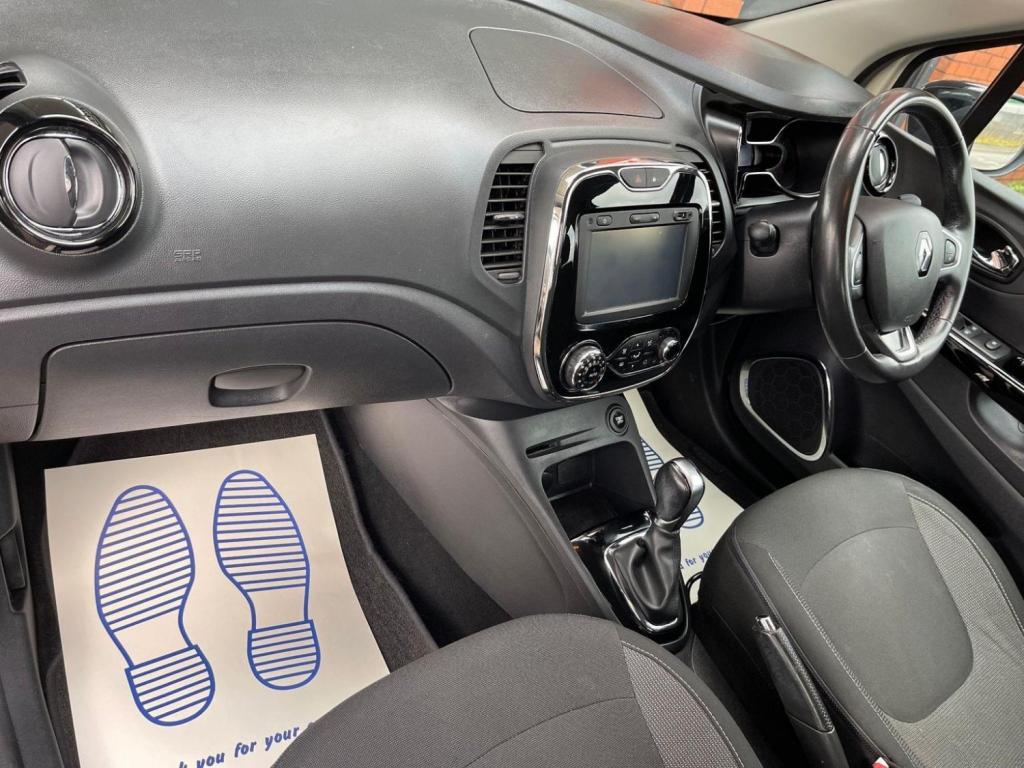 RENAULT CAPTUR