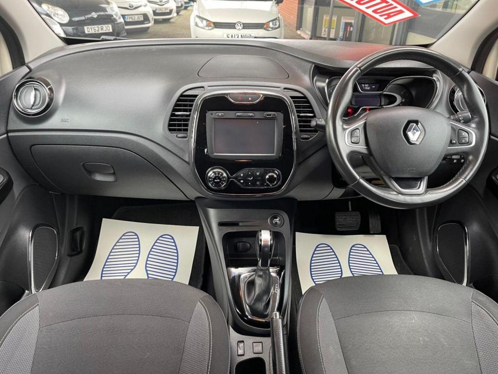 RENAULT CAPTUR