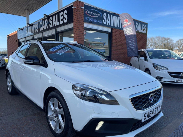 VOLVO V40 CROSS COUNTRY