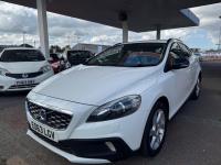 VOLVO V40 CROSS COUNTRY