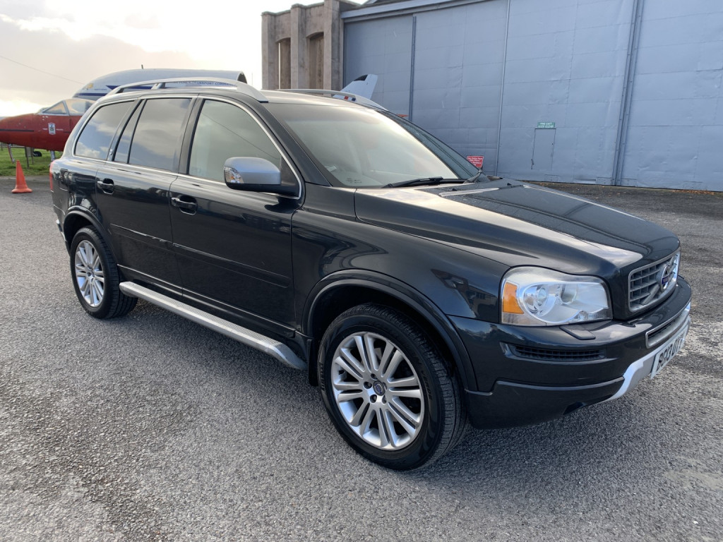View VOLVO XC90 2.4 D5 Executive