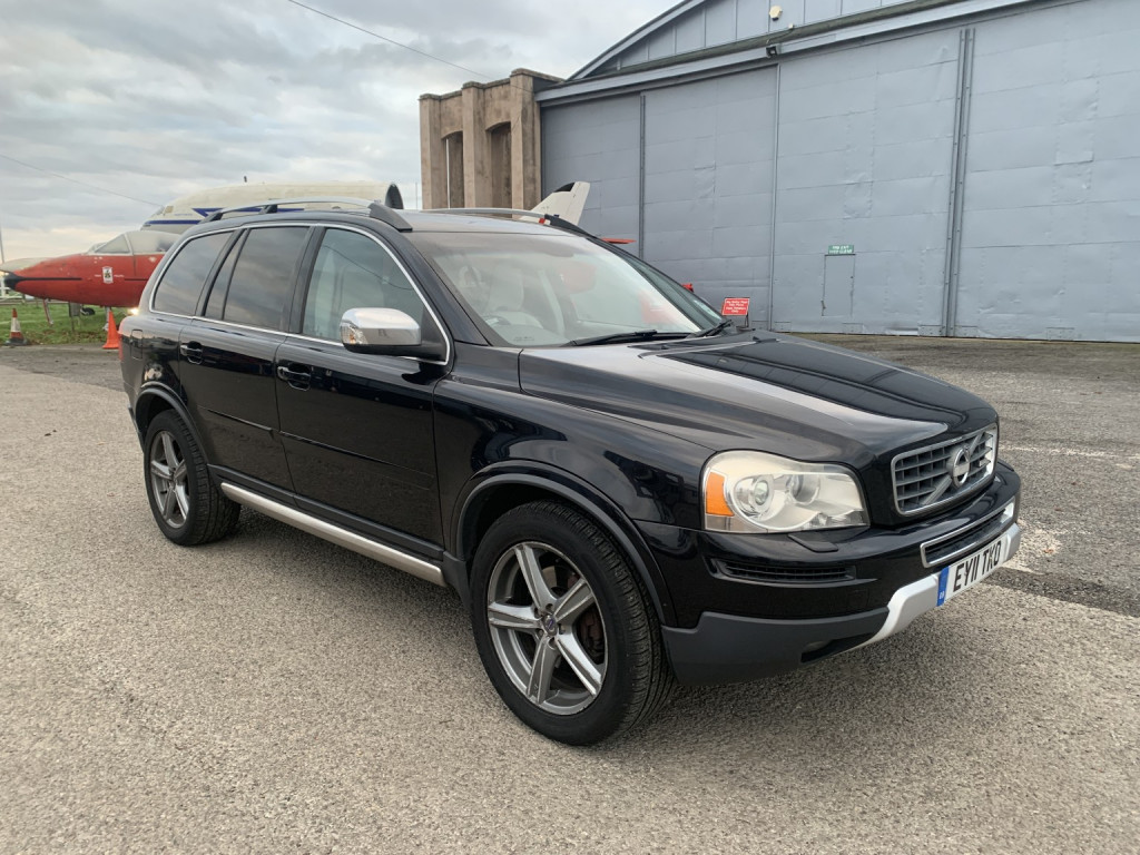 View VOLVO XC90 2.4 D5 R-Design