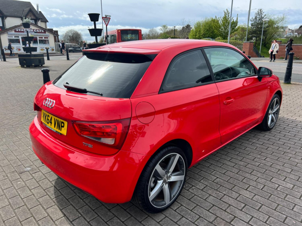AUDI A1