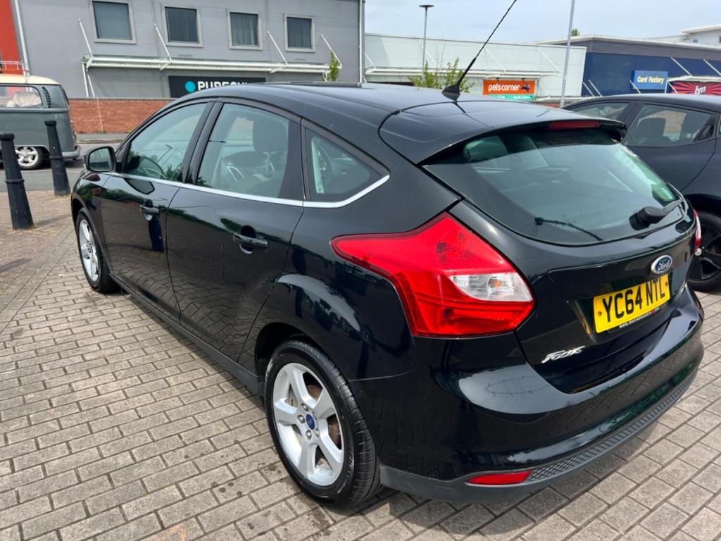 View FORD FOCUS 1.6 TDCi ECOnetic Zetec Navigator