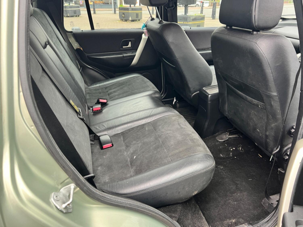 LAND ROVER FREELANDER