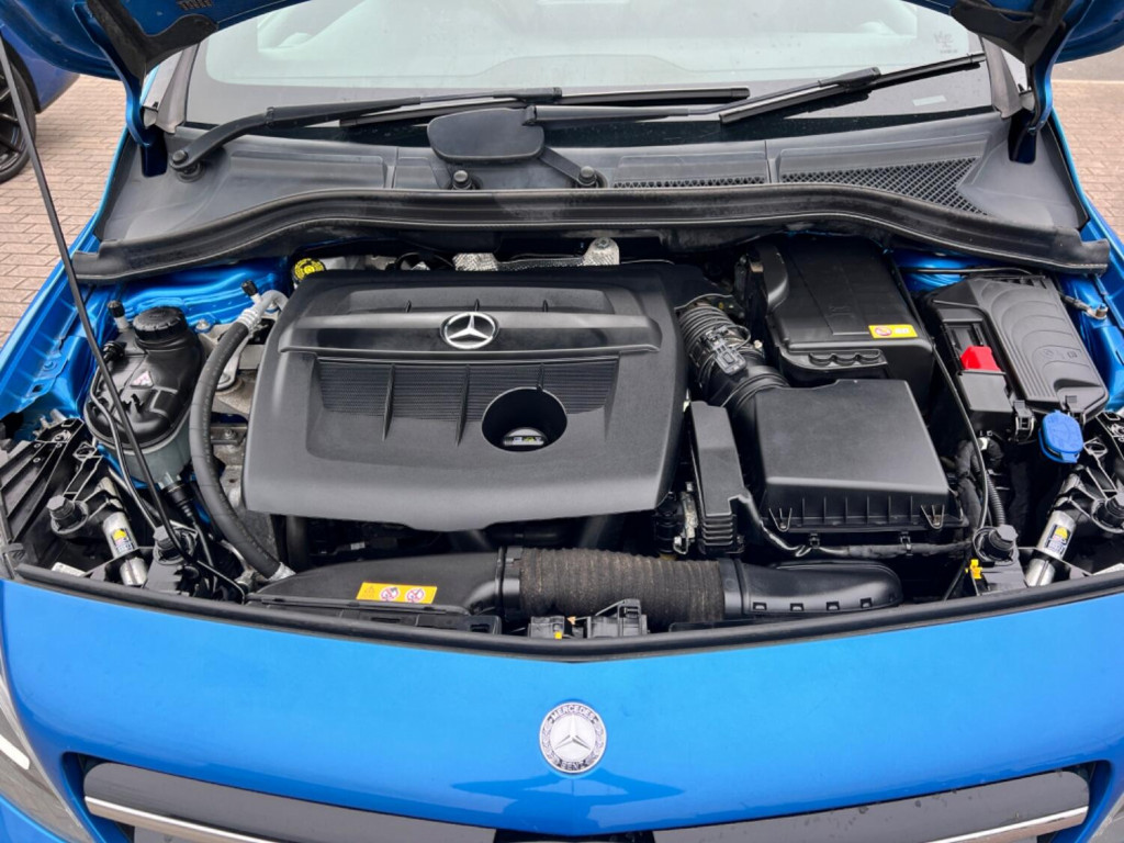 MERCEDES-BENZ B CLASS