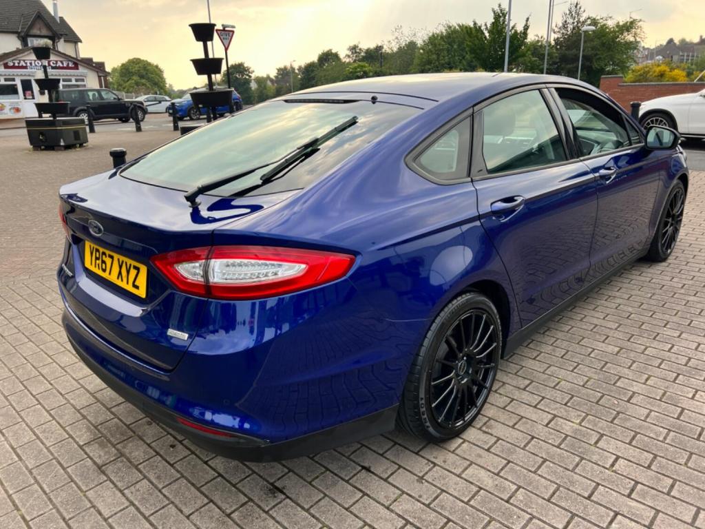 View FORD MONDEO 1.5 TDCi ECOnetic Style