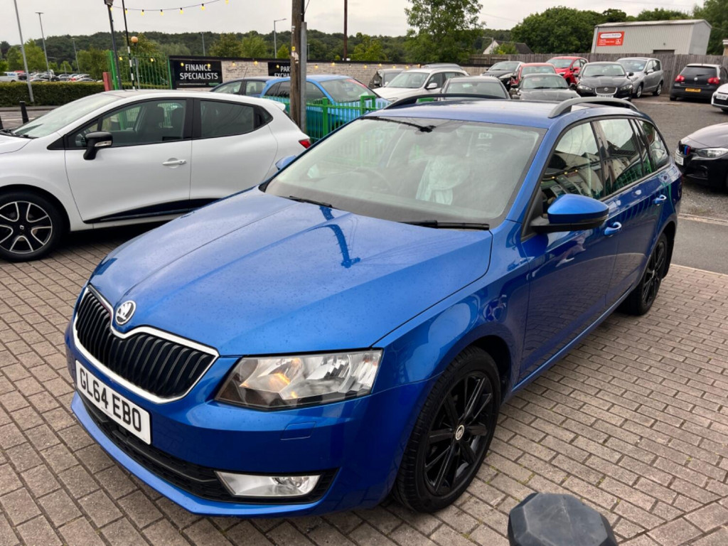 View SKODA OCTAVIA 1.6 TDI Elegance