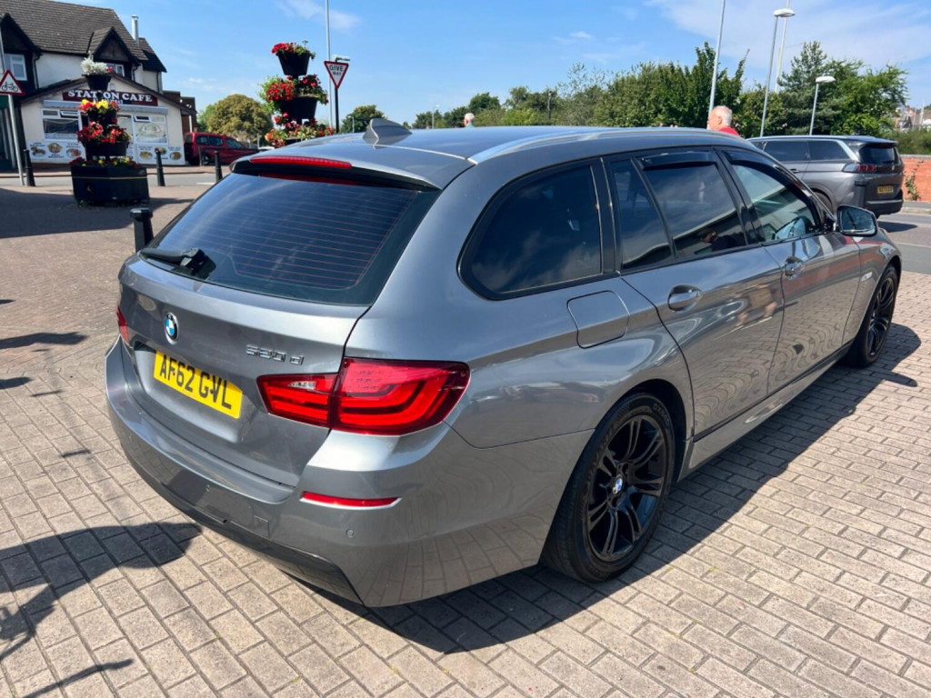 BMW 5 SERIES
