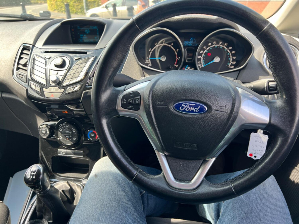 FORD FIESTA