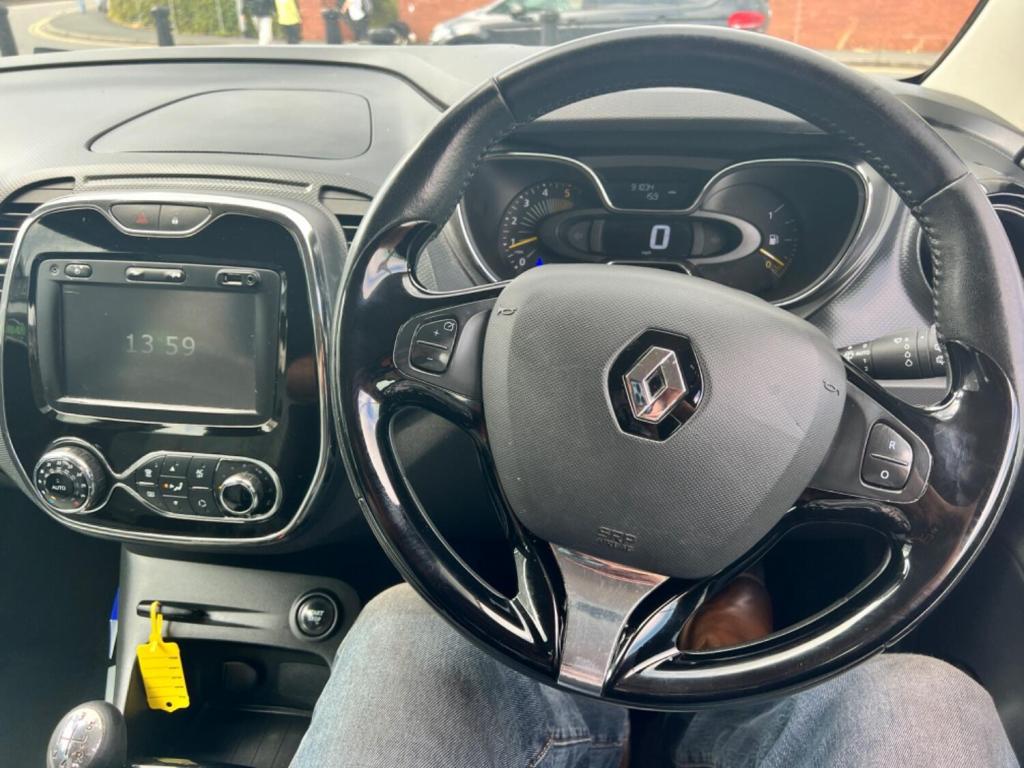 RENAULT CAPTUR