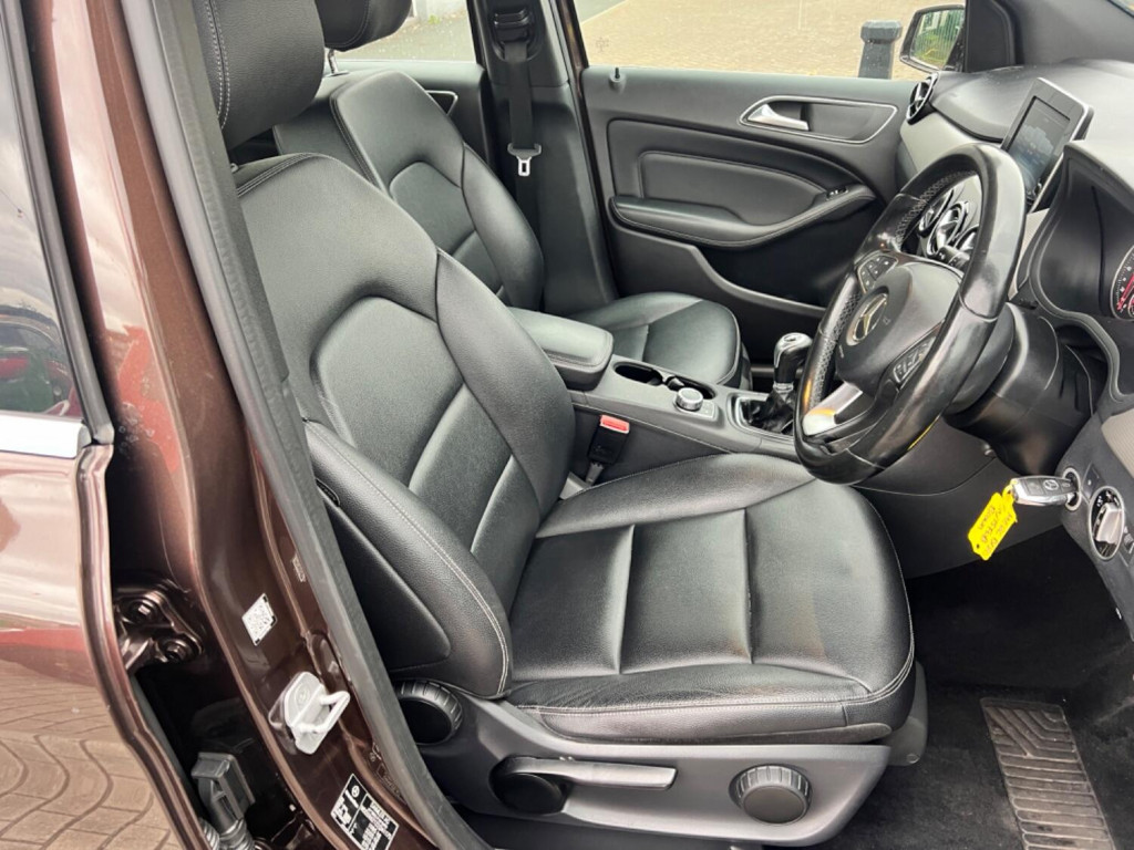 MERCEDES-BENZ B CLASS