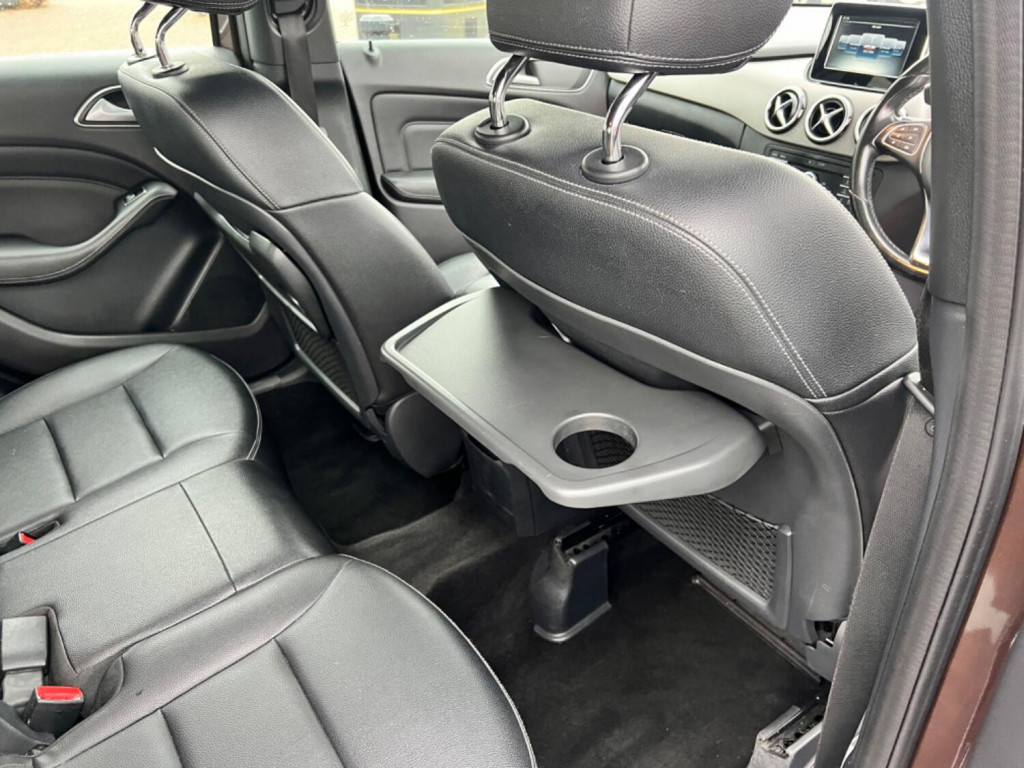 MERCEDES-BENZ B CLASS