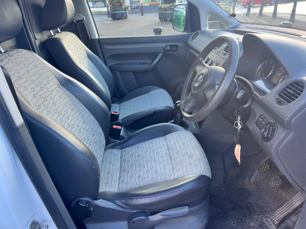 VOLKSWAGEN CADDY MAXI