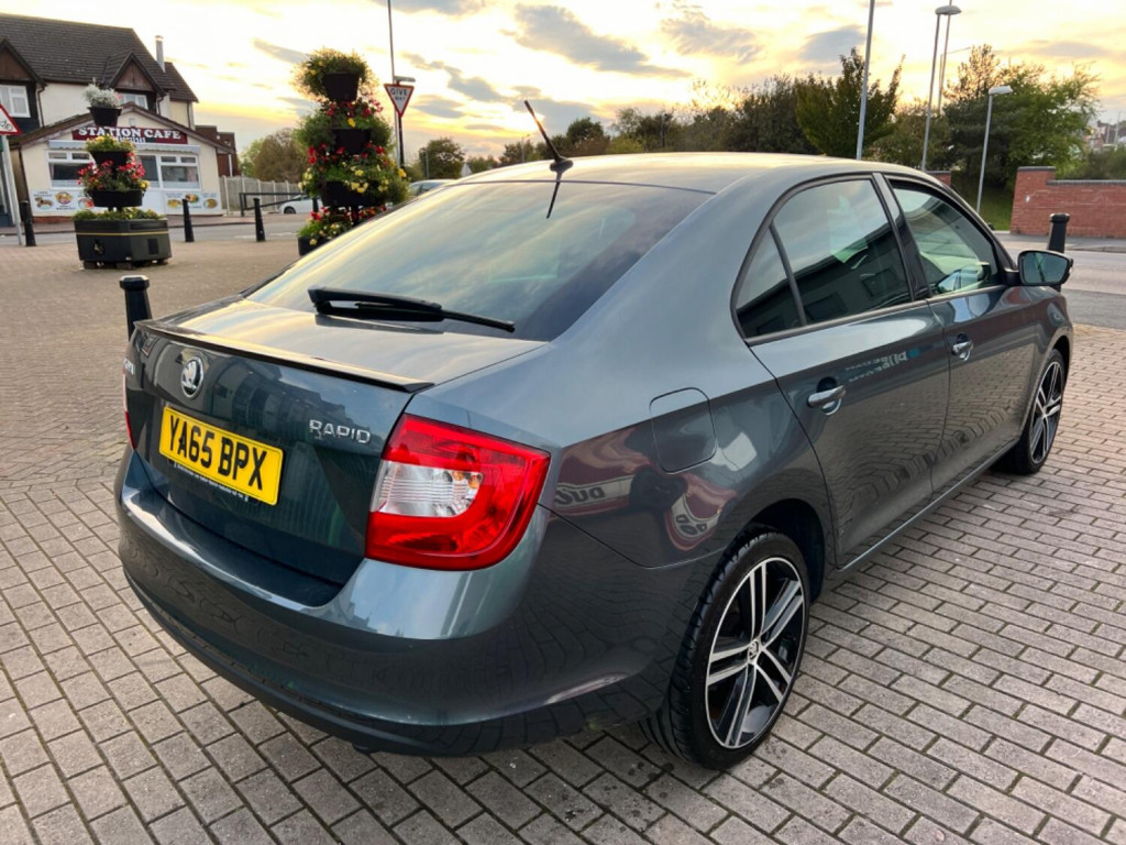 SKODA RAPID