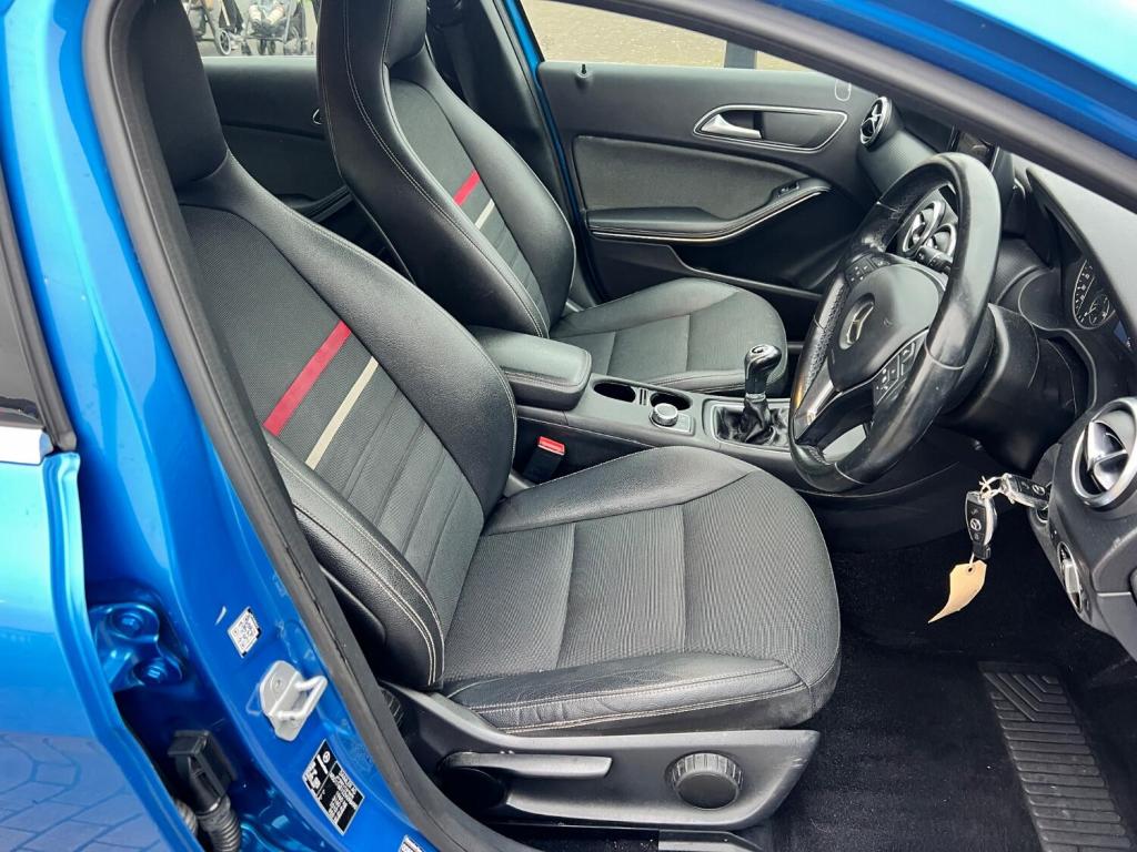 MERCEDES-BENZ A CLASS