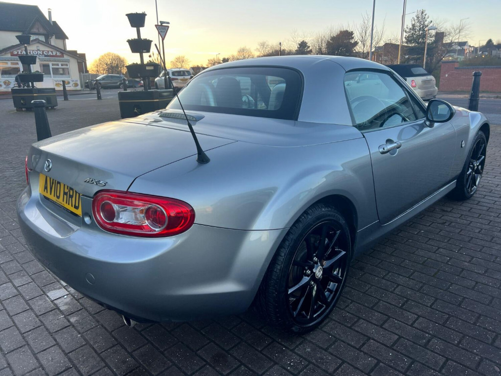 View MAZDA MX-5 2.0 i Sport Tech
