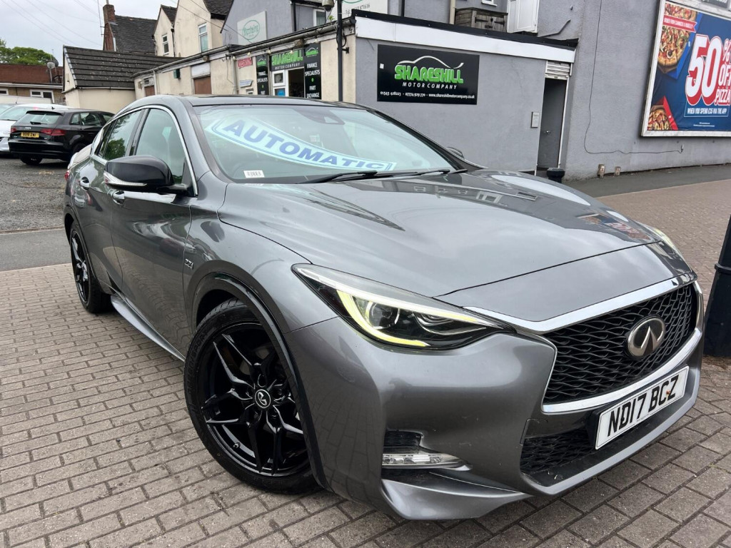 View INFINITI Q30 2.2 d Sport