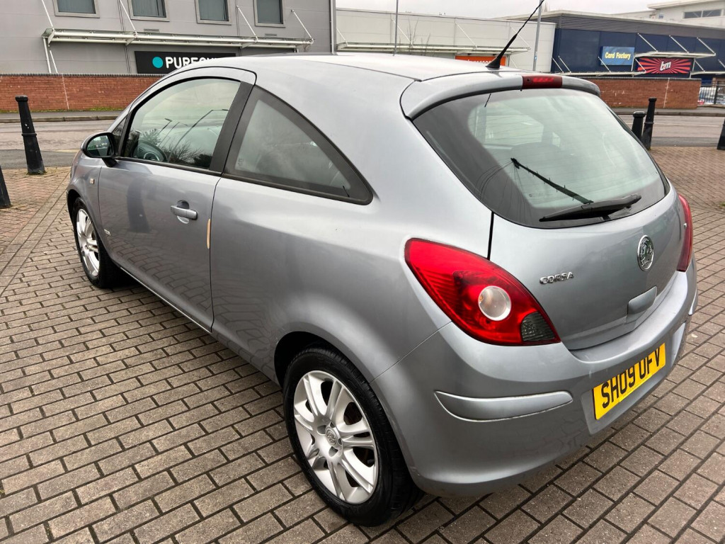 VAUXHALL CORSA