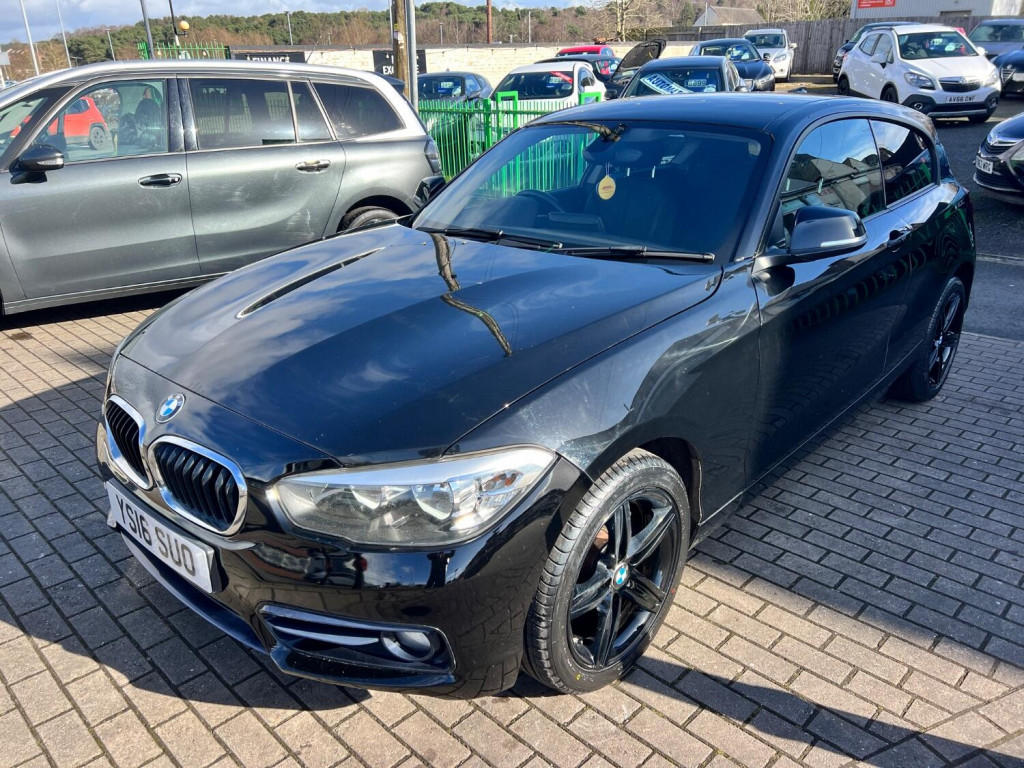 View BMW 1 SERIES 1.5 118i Sport 3-Door