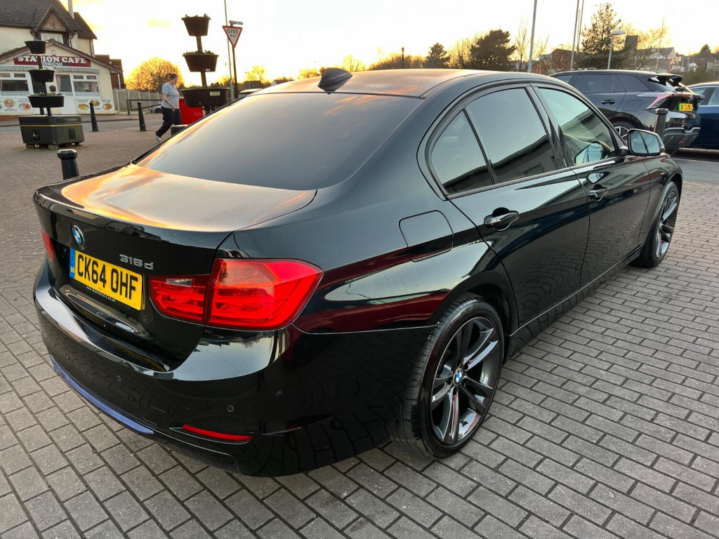 View BMW 3 SERIES 2.0 318d Sport Saloon