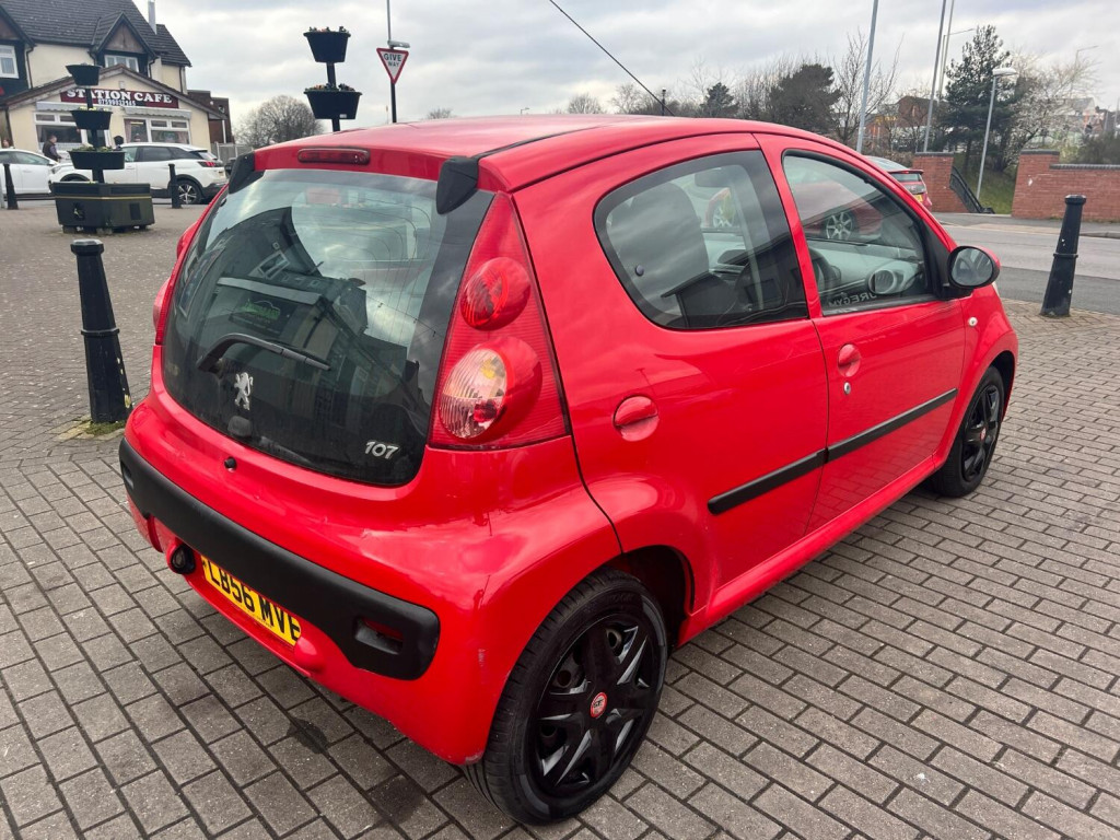View PEUGEOT 107 1.0 12V Urban