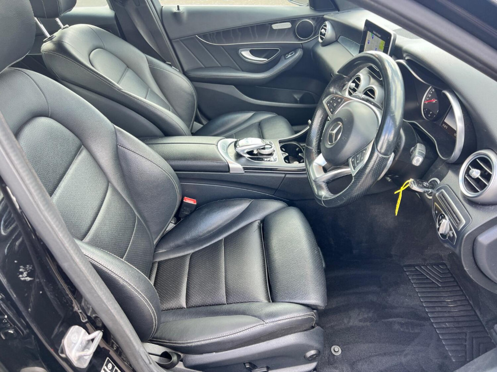 MERCEDES-BENZ C CLASS