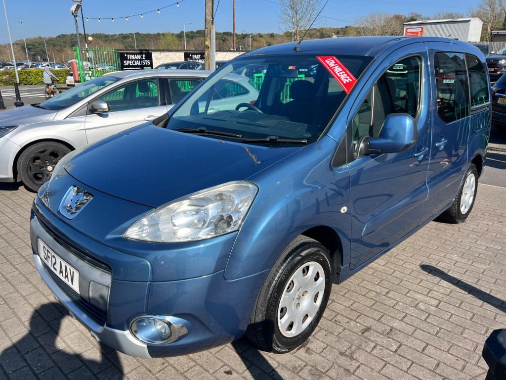 View PEUGEOT PARTNER TEPEE 1.6 HDi Tepee S