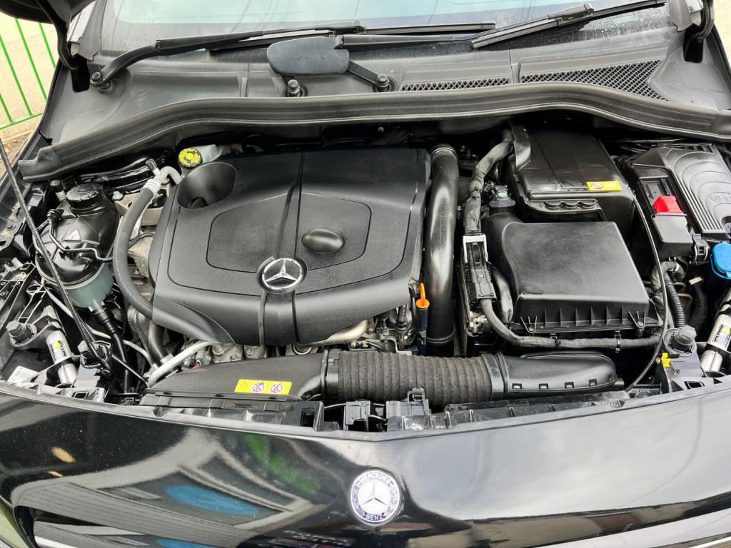 MERCEDES-BENZ B CLASS