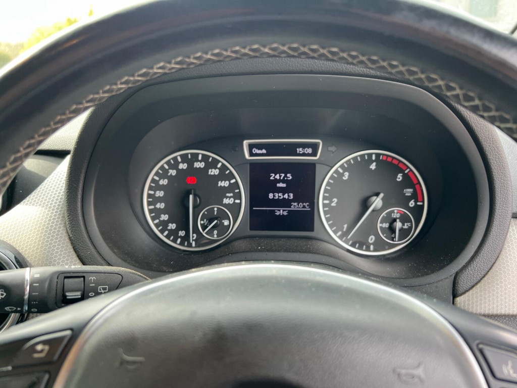 MERCEDES-BENZ B CLASS