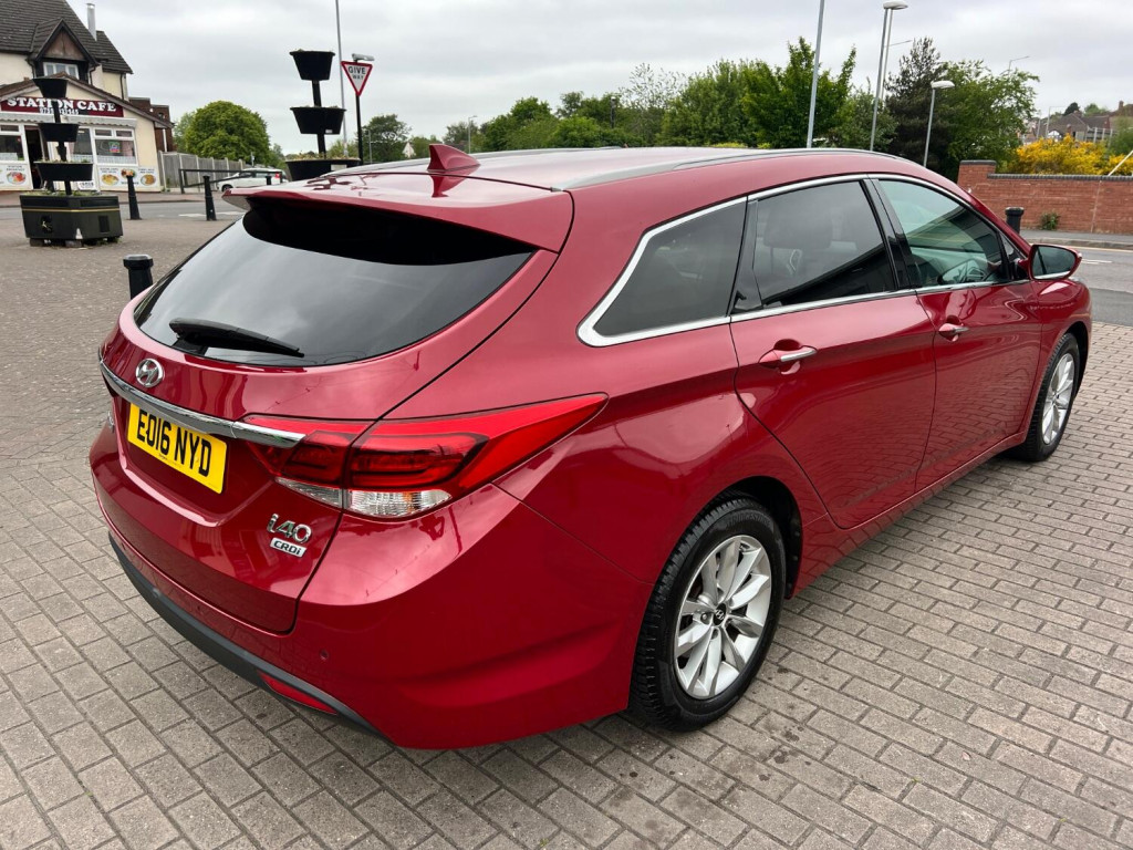 View HYUNDAI I40 1.7 CRDi Blue Drive SE Nav Business