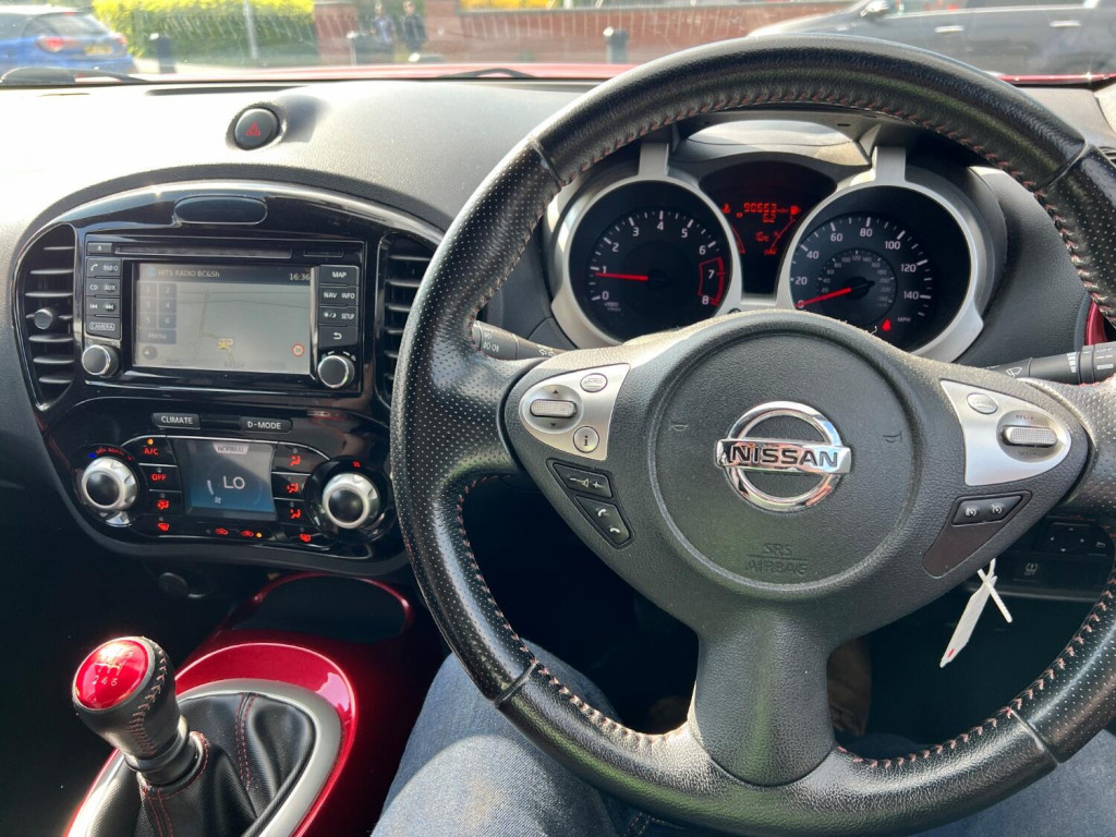 NISSAN JUKE