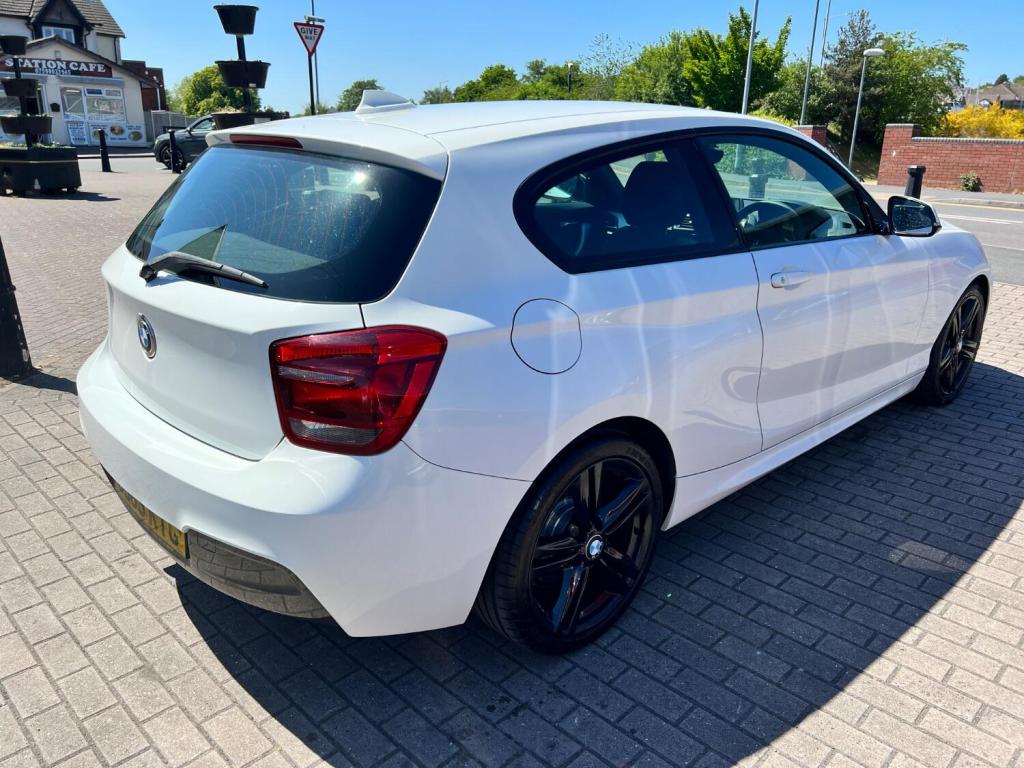 BMW 1 SERIES