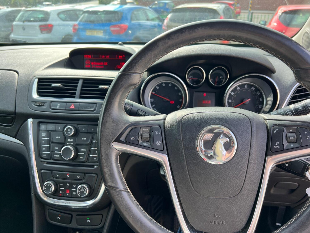 VAUXHALL MOKKA