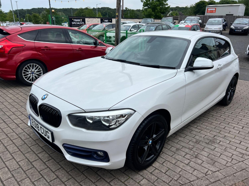 View BMW 1 SERIES 2.0 120d Sport 3-door