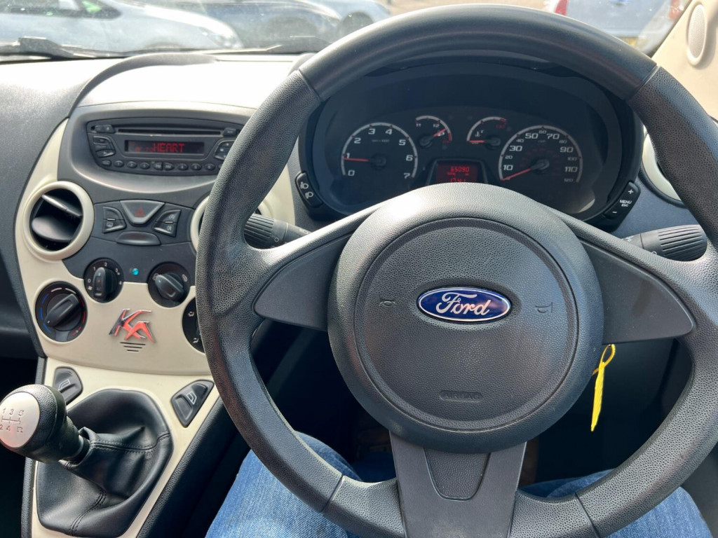 FORD KA