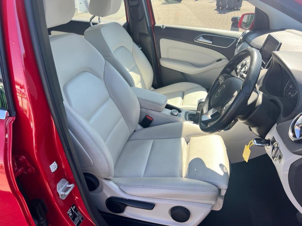 MERCEDES-BENZ B CLASS