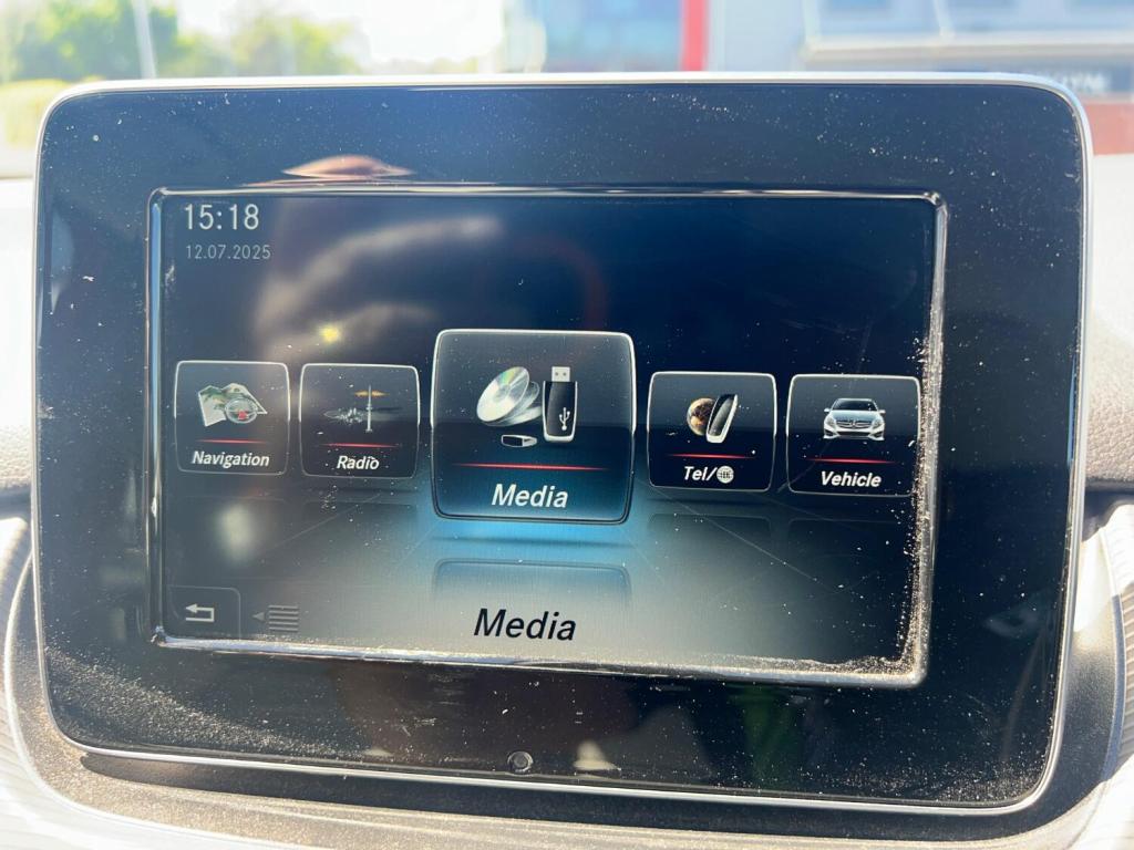 MERCEDES-BENZ B CLASS