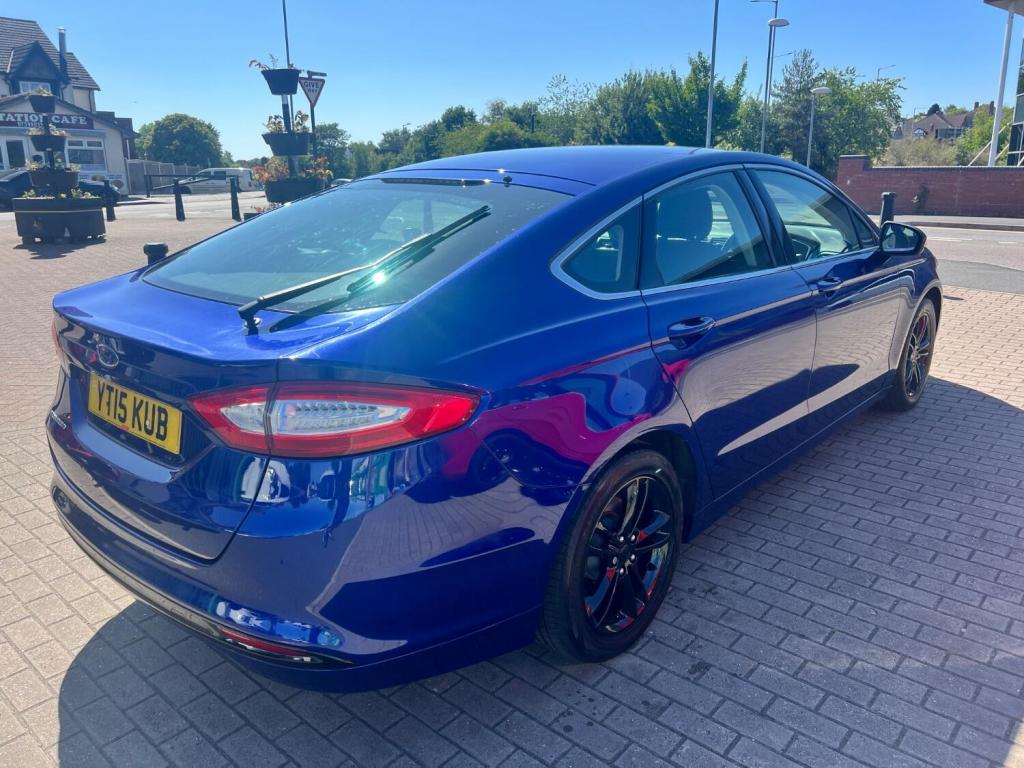 View FORD MONDEO 2.0 TDCi Titanium