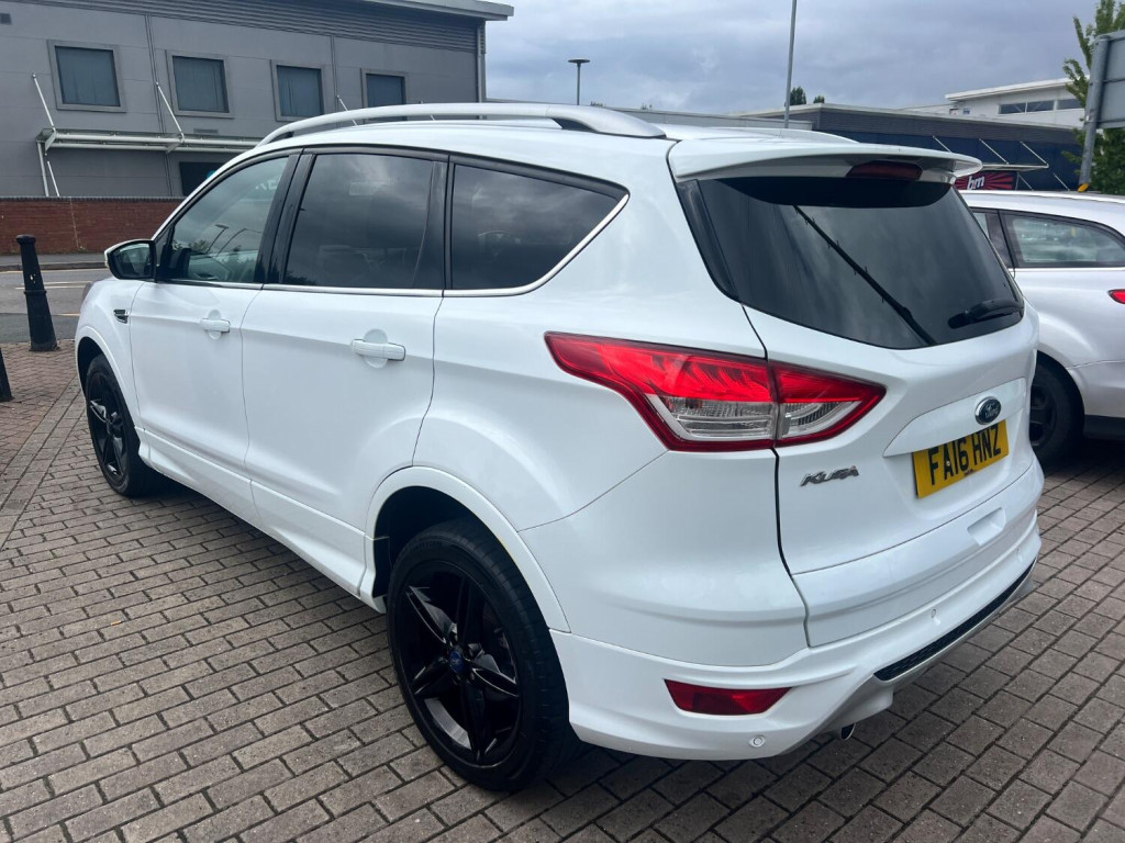 FORD KUGA