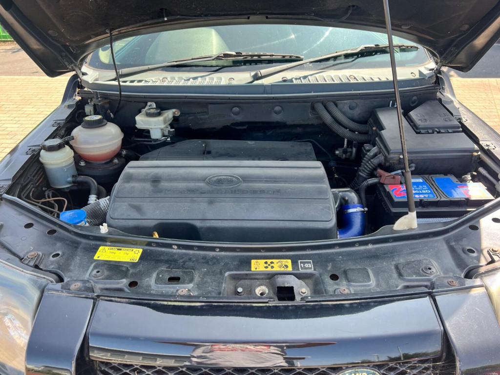 LAND ROVER FREELANDER