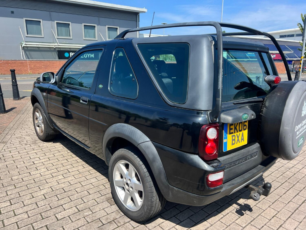 LAND ROVER FREELANDER