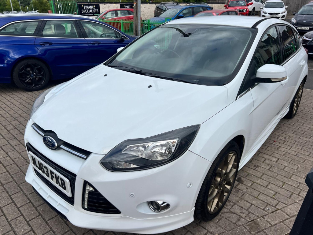 View FORD FOCUS 1.6 T EcoBoost Zetec S