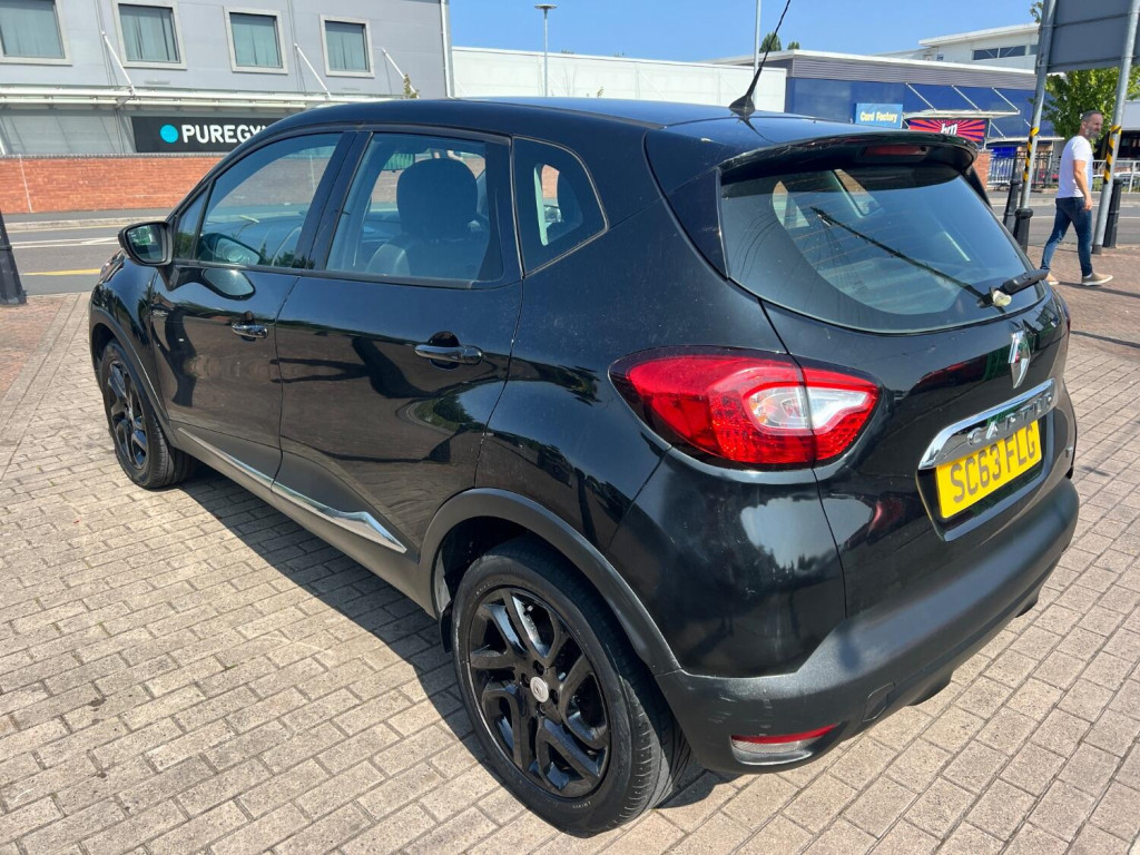 RENAULT CAPTUR
