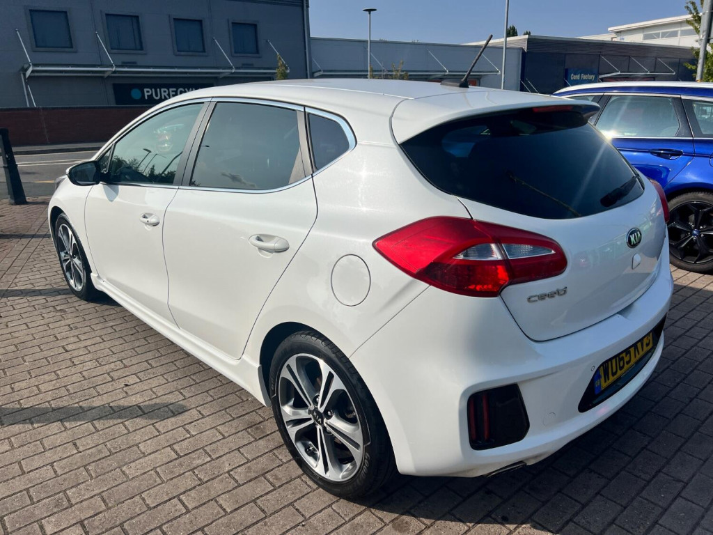 View KIA CEED 1.0 T-GDi GT-Line