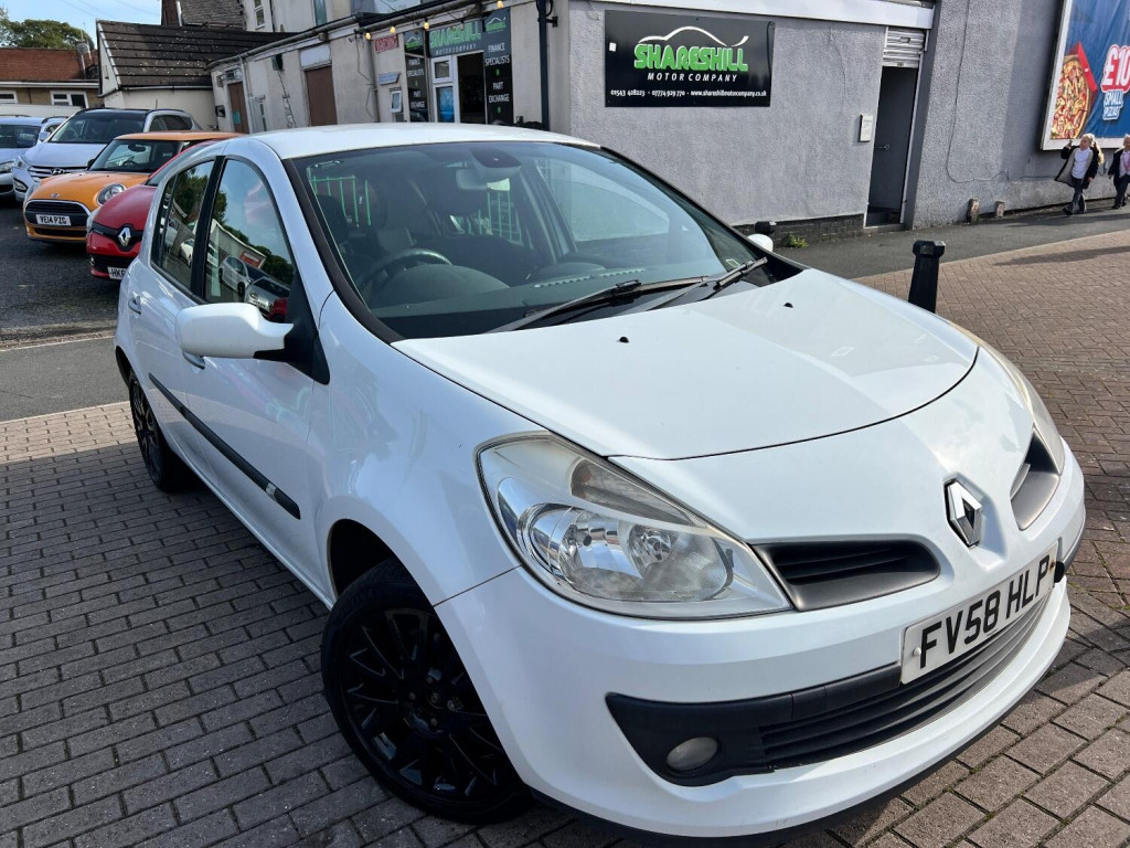 View RENAULT CLIO 1.5 dCi Dynamique