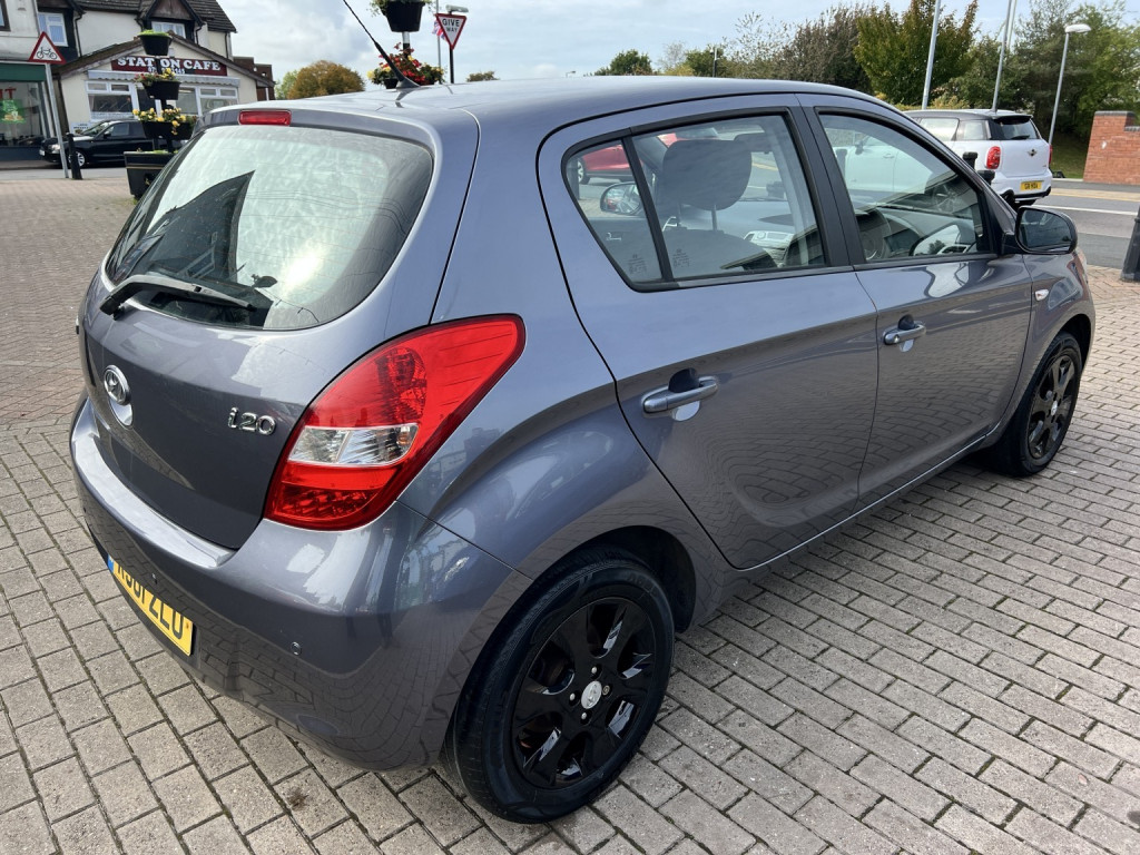 View HYUNDAI I20 1.4 Comfort