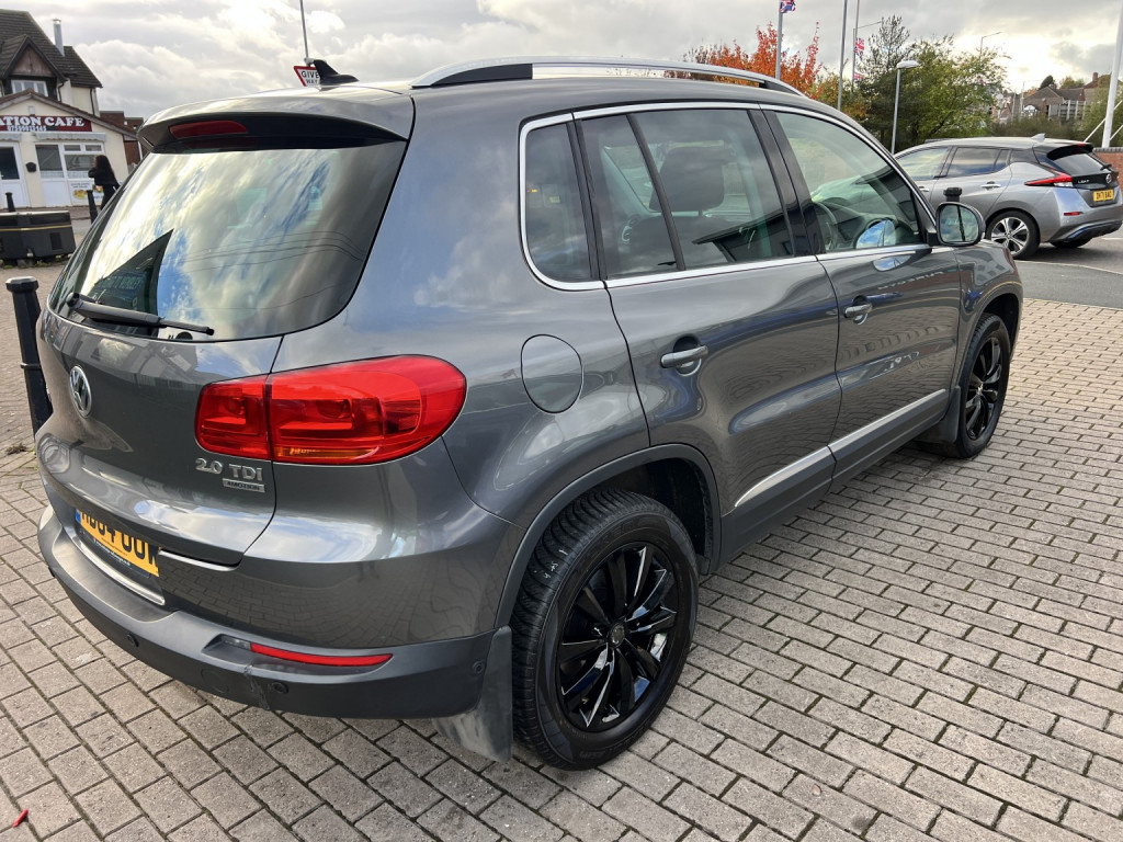 View VOLKSWAGEN TIGUAN 2.0 TDI BlueMotion Tech Match