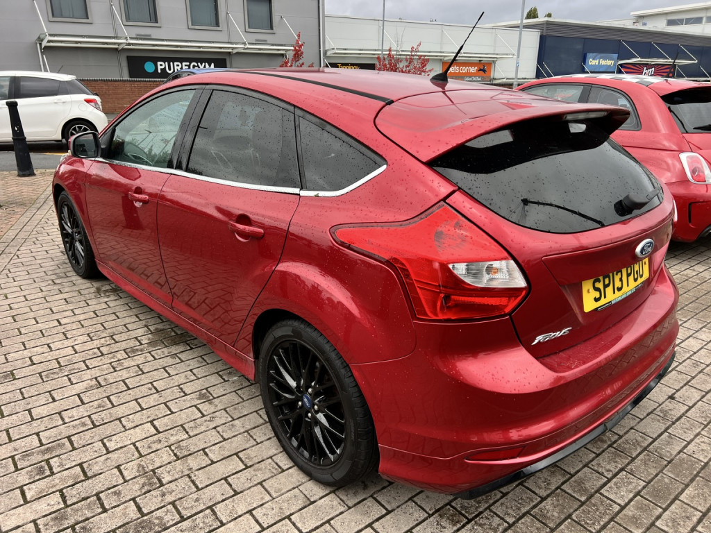 View FORD FOCUS 1.0 T EcoBoost Zetec S
